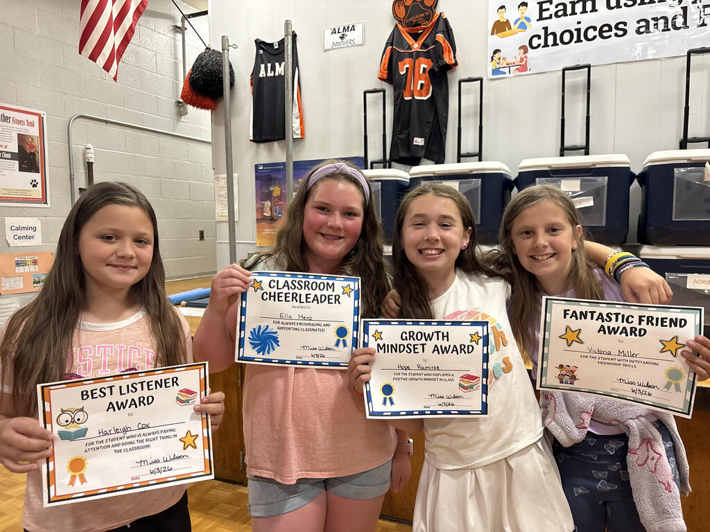 Fourth grade awards - group of 4 students