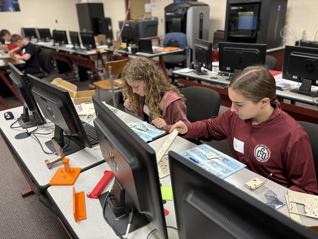 Students in Pre-engineering CTE summer camp
