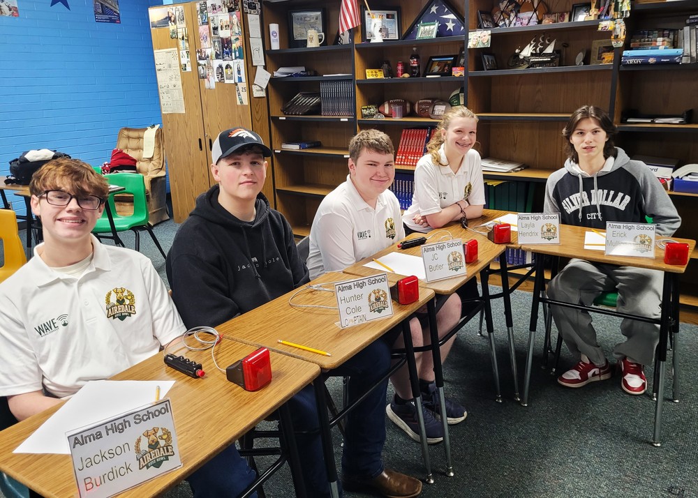 Alma School District Quiz Bowl Teams Make Their Mark