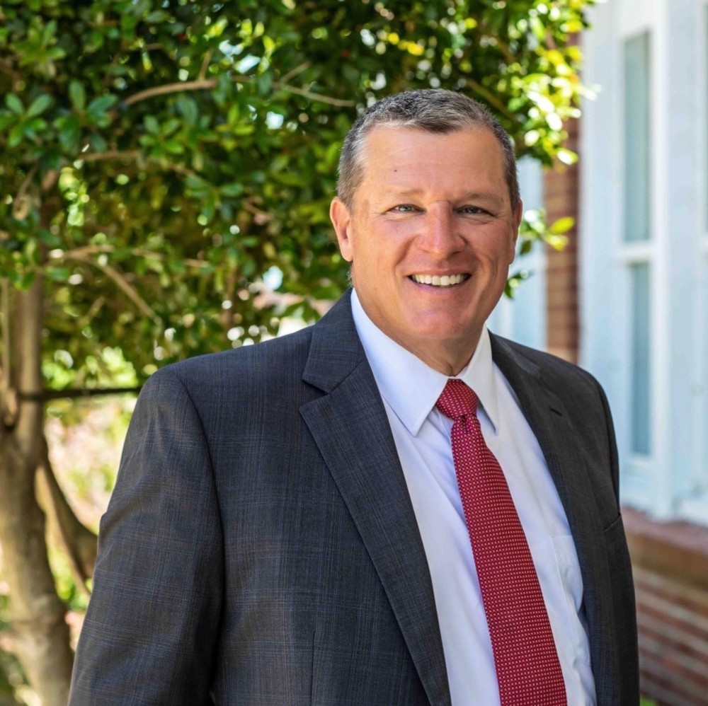 Alma School Board Approves Kevin Hesslen as New Superintendent