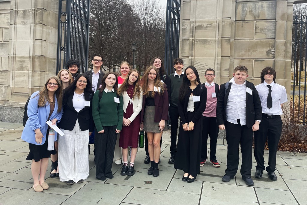 Students from Alma High School’s Model UN recently participated in the Model Arab League program at the University of Arkansas. 