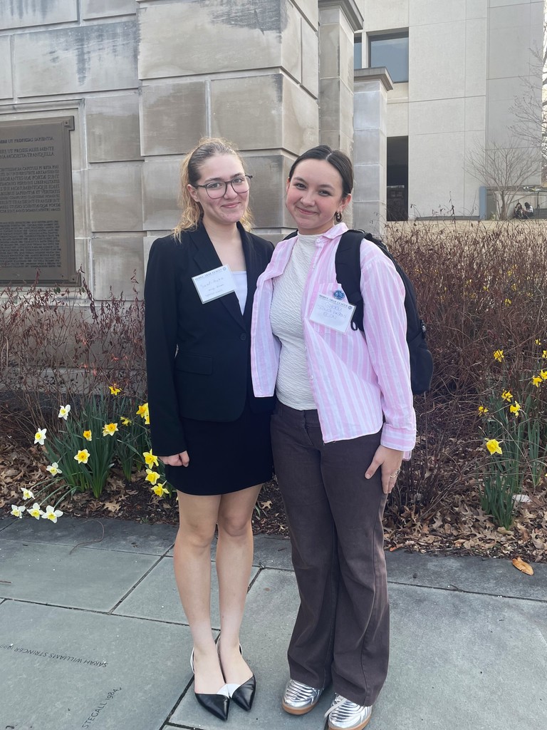 Students from Alma High School’s Model UN recently participated in the Model Arab League program at the University of Arkansas. 