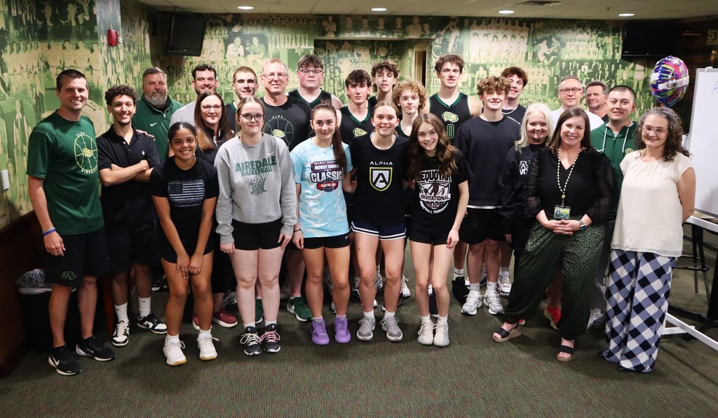 Darin Stahler, Assistant Coach for Varsity Boys Basketball at Alma High School, has been named Assistant Coach of the Year by the Arkansas Basketball Coaches Association!