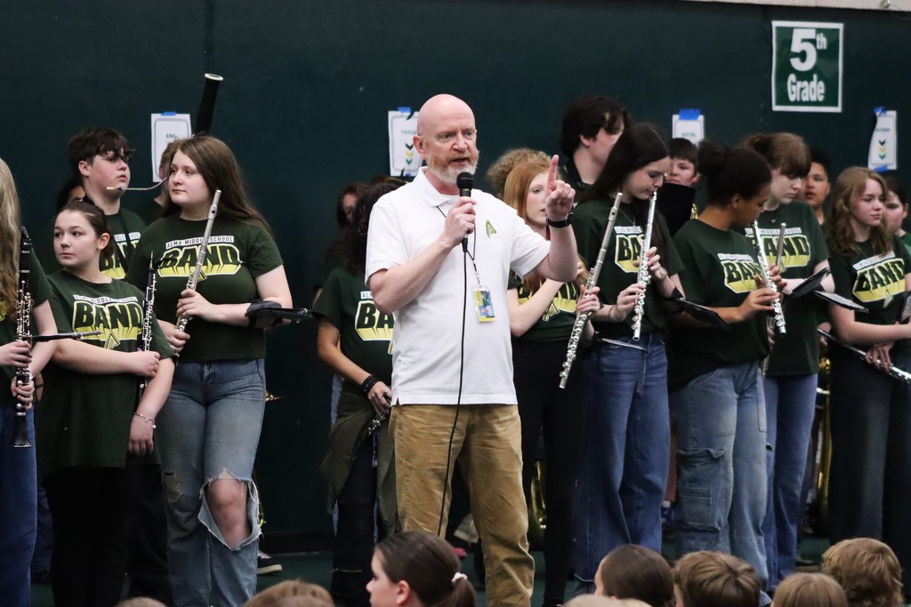 This week, 5th-grade students at Alma Intermediate School got a fun and exciting sneak peek into the musical world of Alma School District!
