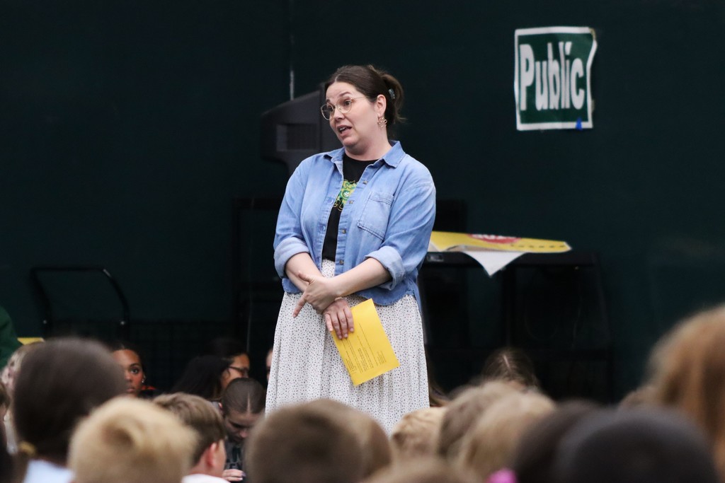 This week, 5th-grade students at Alma Intermediate School got a fun and exciting sneak peek into the musical world of Alma School District!