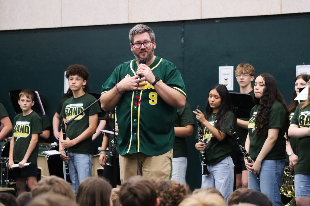 This week, 5th-grade students at Alma Intermediate School got a fun and exciting sneak peek into the musical world of Alma School District!