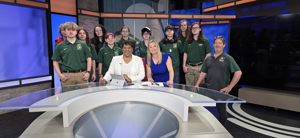 Our Airewaves Media students recently had an awesome experience at the SkillsUSA Competition in Hot Springs, along with a behind-the-scenes tour of KARK and KLRT TV stations in Little Rock!