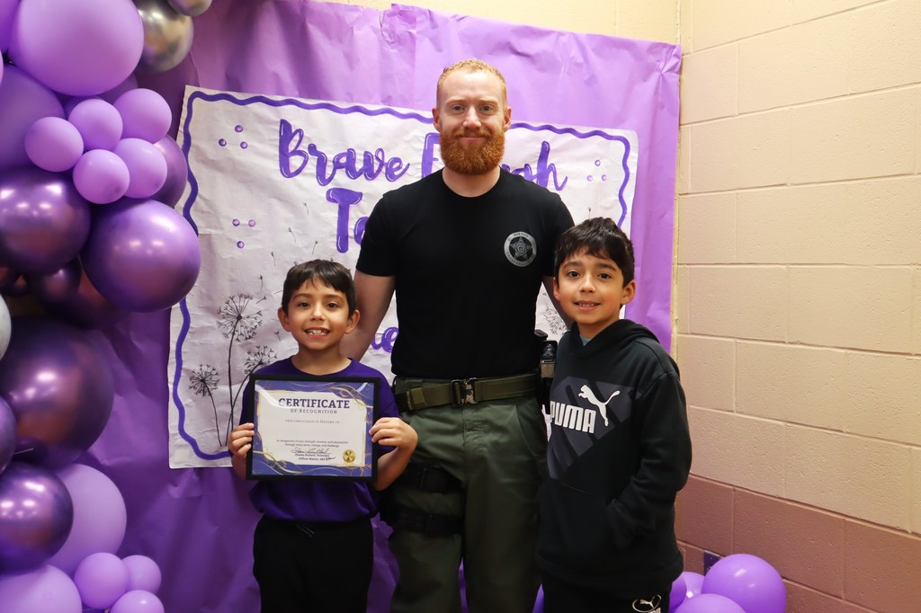 Purple Up Celebration Honors Military Families at Alma Primary School