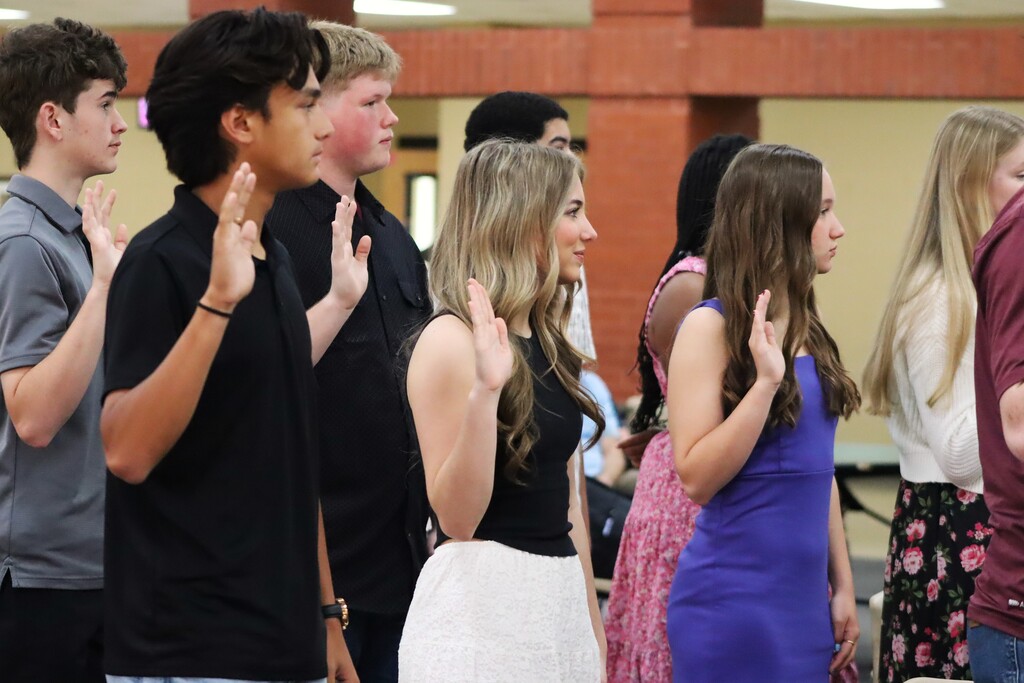 Alma High School Hosts Student Council Induction Ceremony