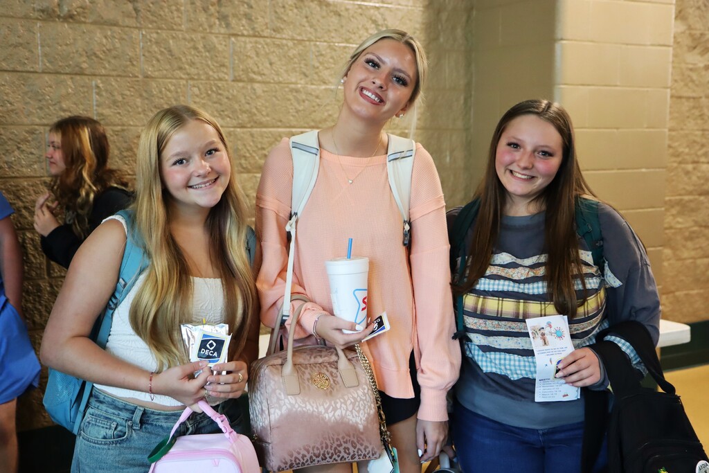 Club Fair Day at AHS! 🎉