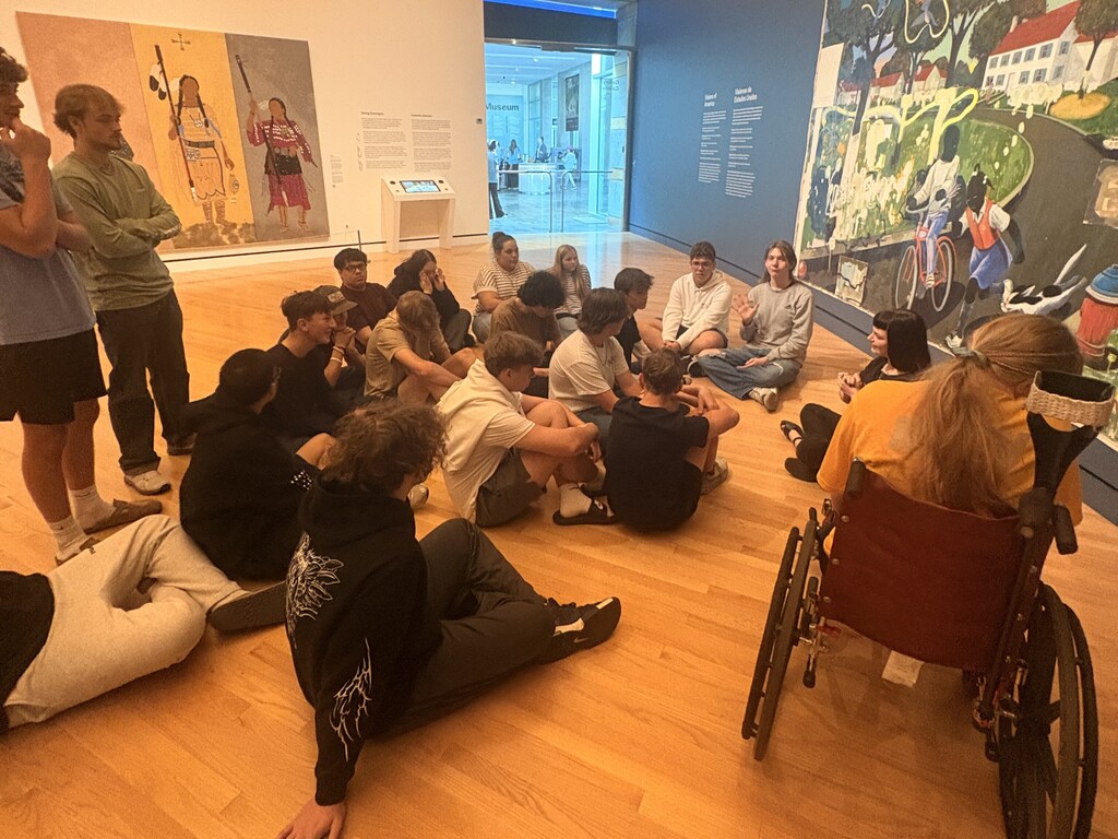 Alma High School sophomores took their learning beyond the classroom with a trip to Crystal Bridges!