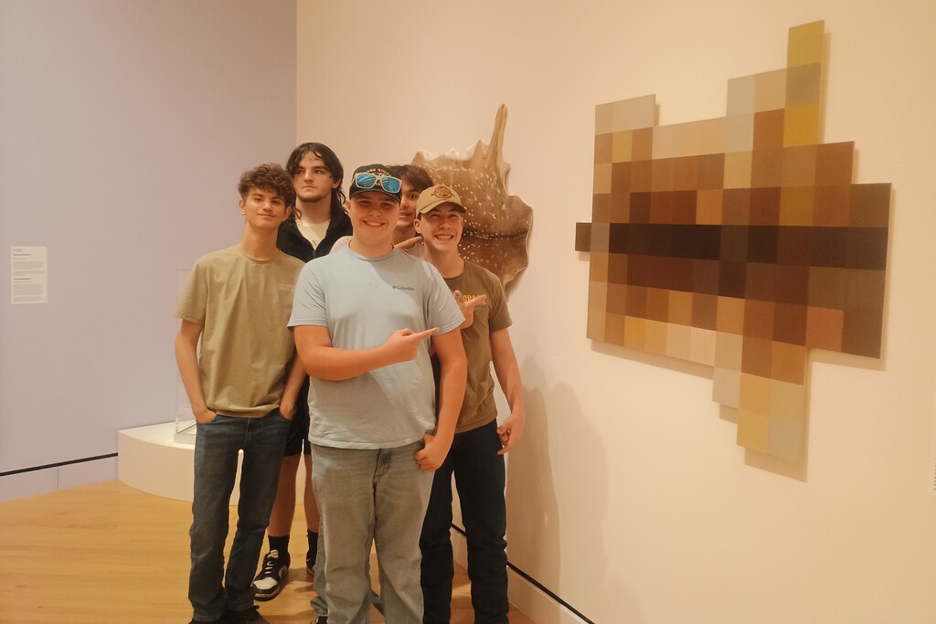 Alma High School sophomores took their learning beyond the classroom with a trip to Crystal Bridges!