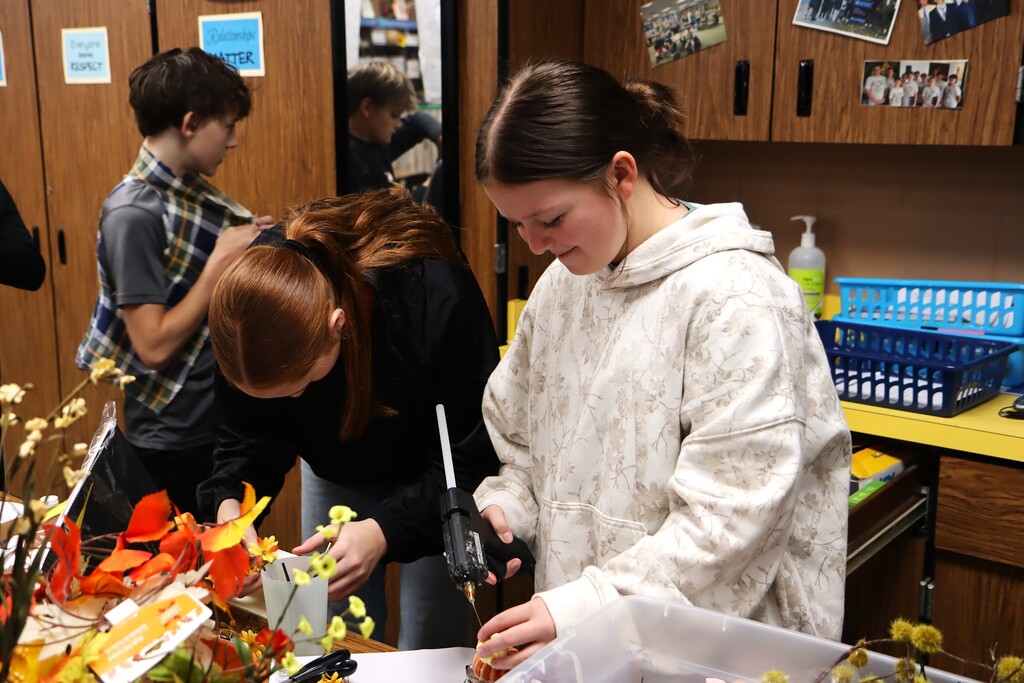 “How To” Sessions are back at Alma Middle School! Today kicked off two days of exploring new interests and learning skills that go beyond the usual classroom lessons.