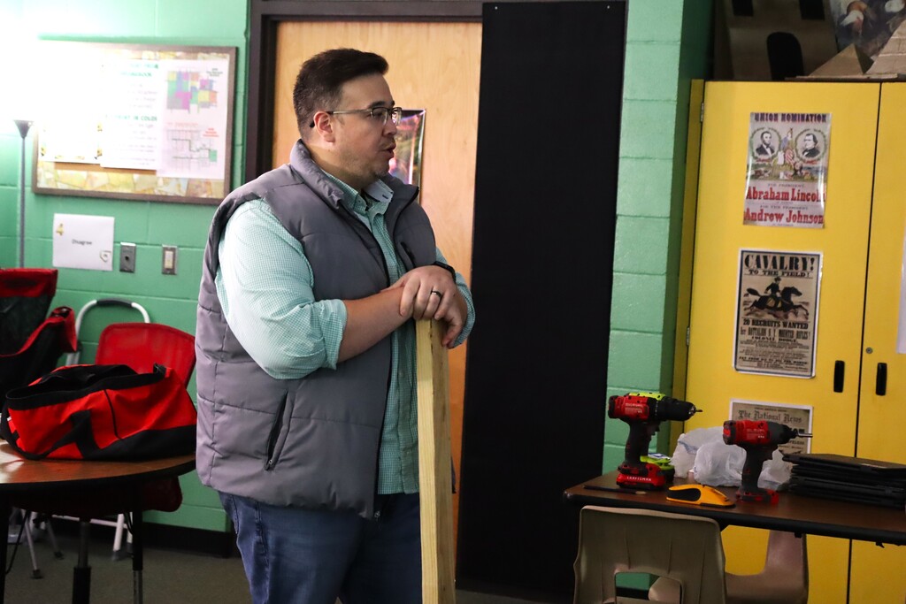 “How To” Sessions are back at Alma Middle School! Today kicked off two days of exploring new interests and learning skills that go beyond the usual classroom lessons.