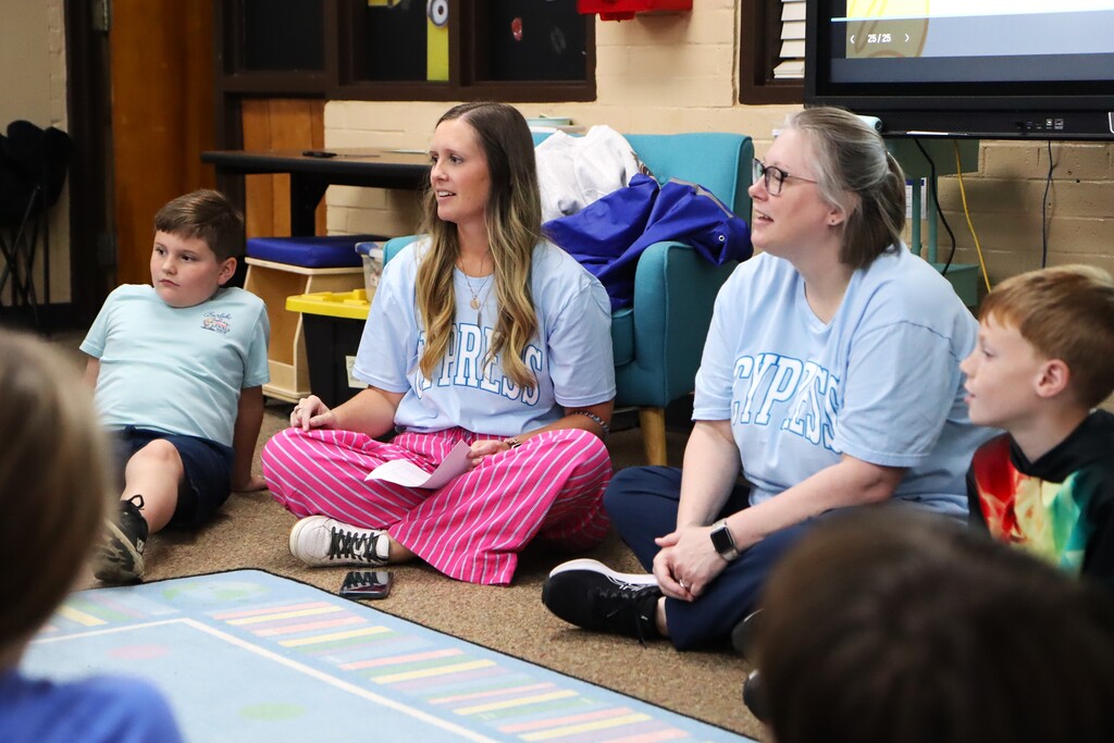 Root Rallies are back at Alma Intermediate School!