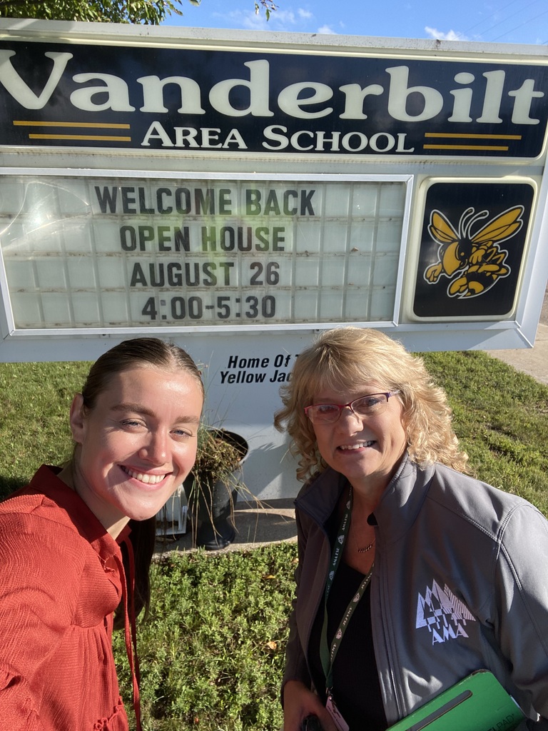 Jean Kowalski and Lauren Vanalmen presented at Vanderbilt School about family engagement.