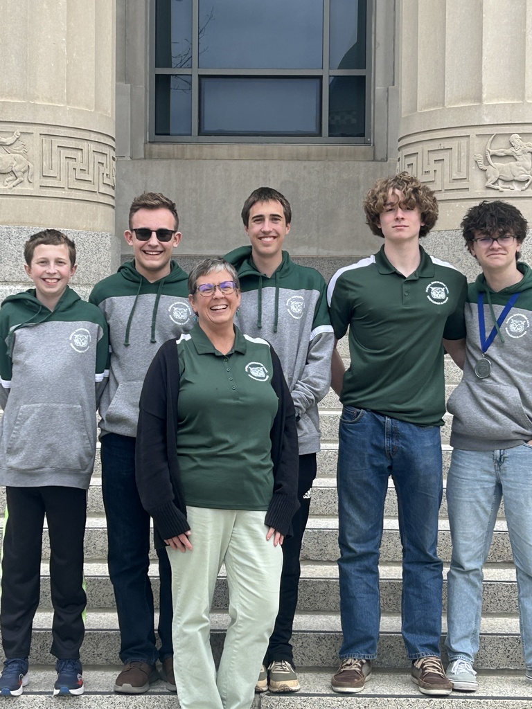 The Alpena High School Knowledge Bowl wrapped up their season by competing in the NAQT State Championships in Ann Arbor on Saturday, April 18. 