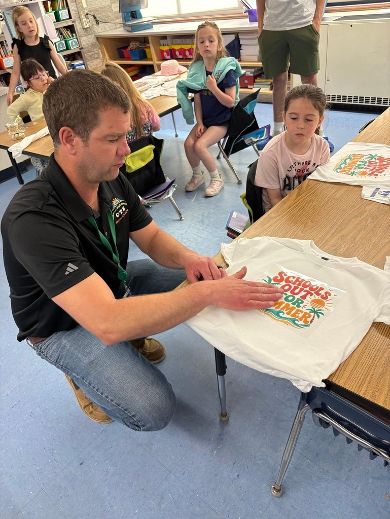 AMP UP Algebra/Manufacturing students work with Besser First Graders