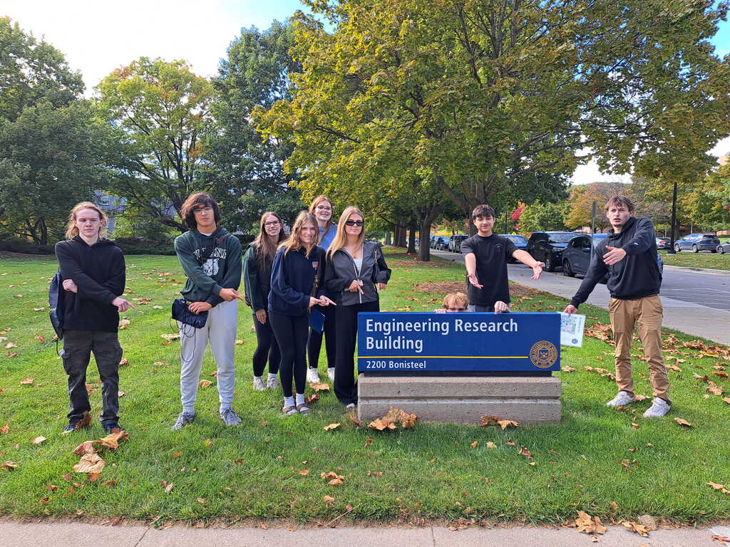 MI Gear Up Visits U of M