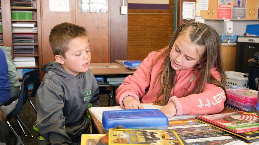 students learning together