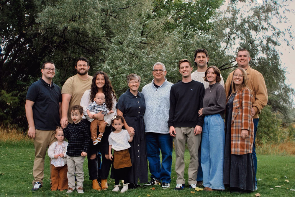 Picture of the Tim Thompson family