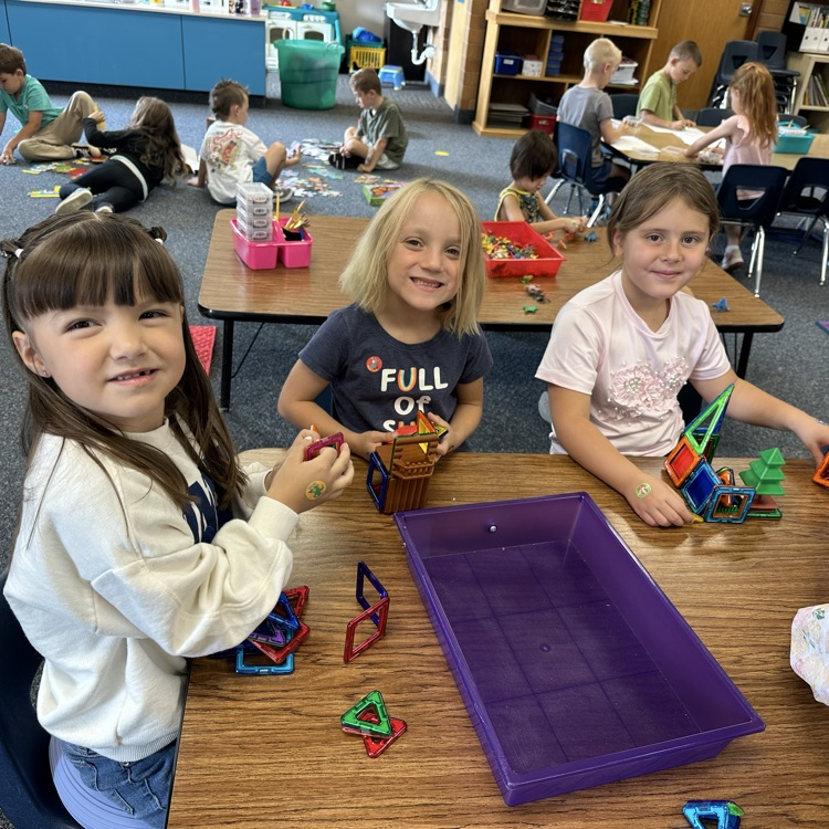 kids at fun Friday play