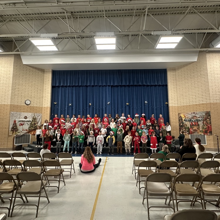 third graders singing 