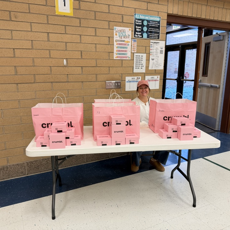 crumbl cookies for spelling bee