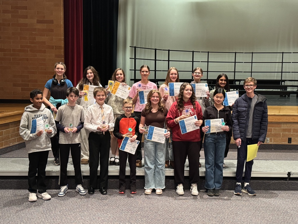 Honorable Mentions and those moving on to the District Fair