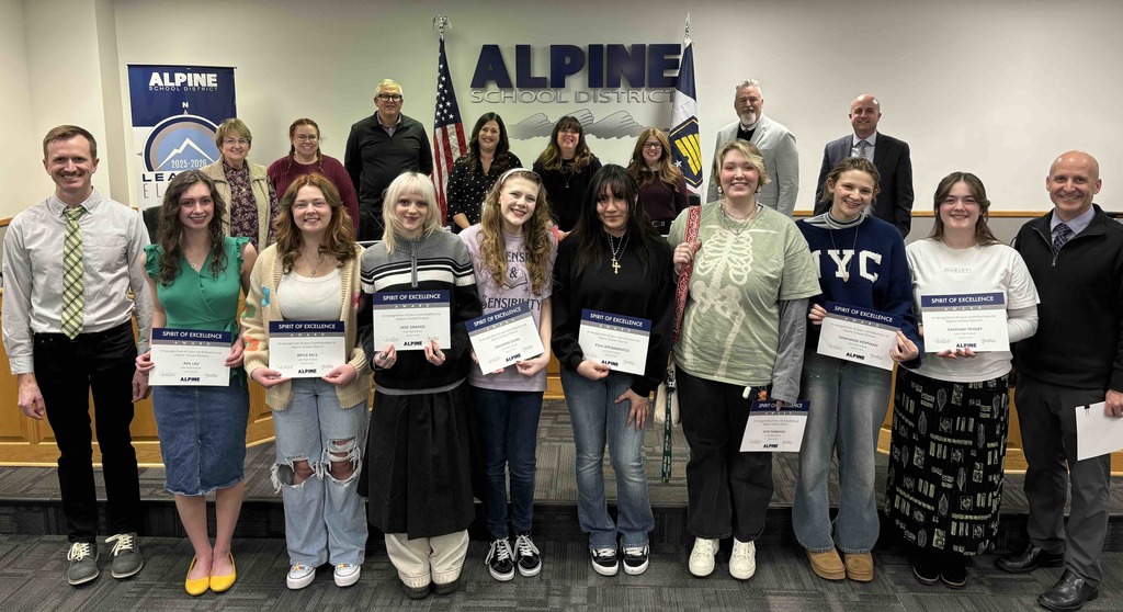 Lehi High art students