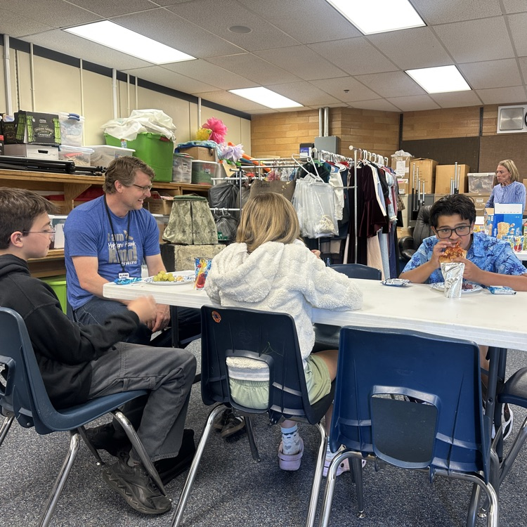 principal lunch 