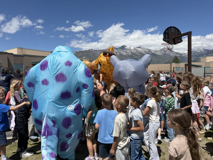 Mascot Race Contestants with students