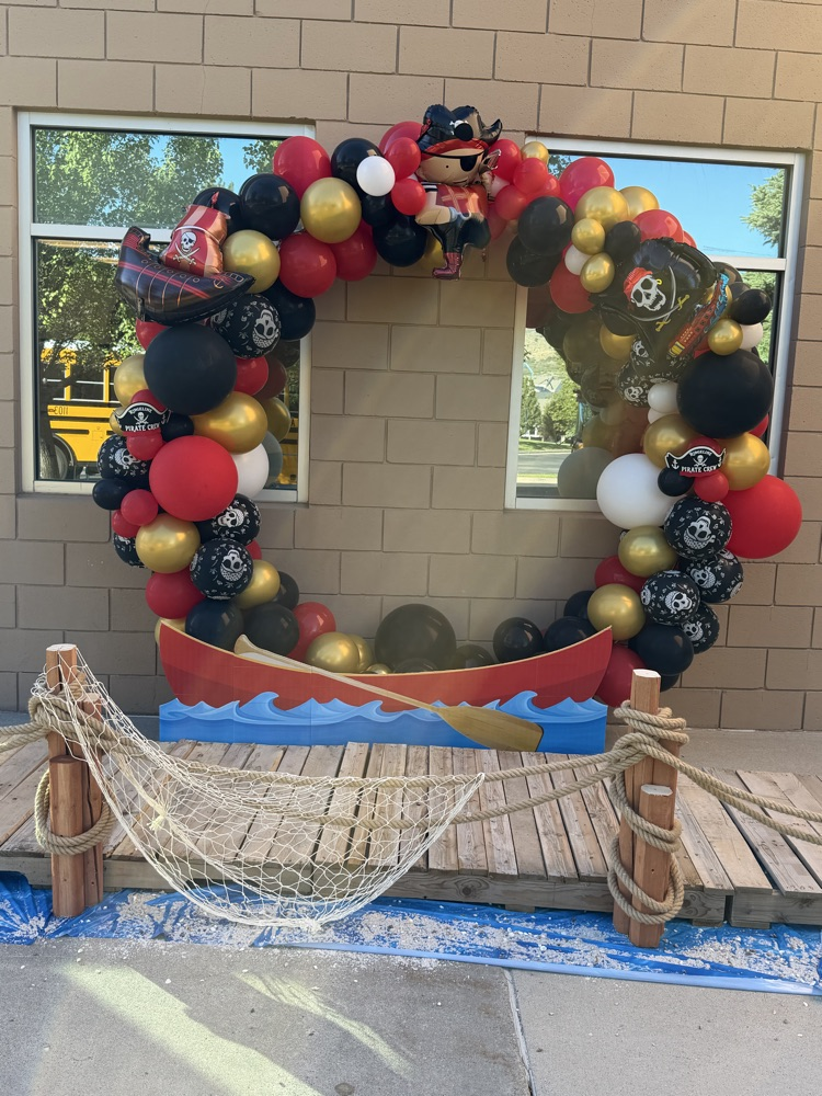 Welcome Back Pirate Themed Balloon Arch