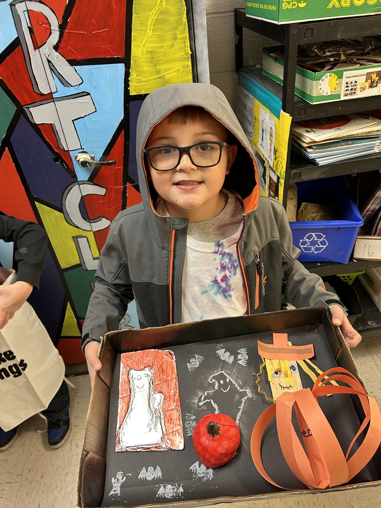 The AGS art club hosted a fall workshop for 2nd, 3rd and 4th graders. Thanks for spending some time with us on your day off! 
