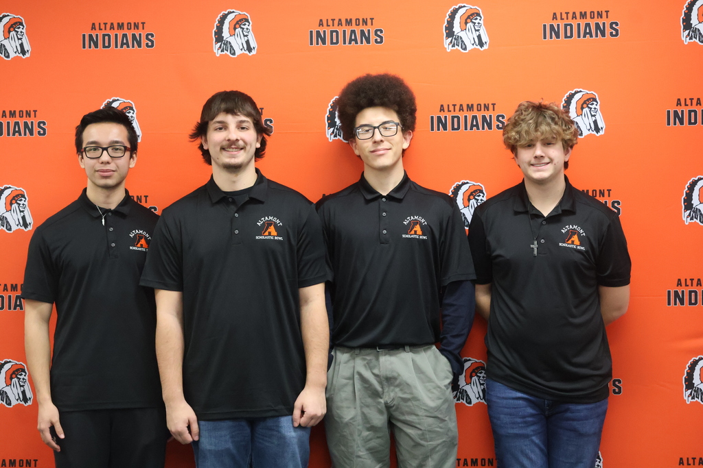 Senior Scholar Bowl Members: Lane Spring, Dayton Tabbert, Zach Reyes, and Isaac Kuenstler