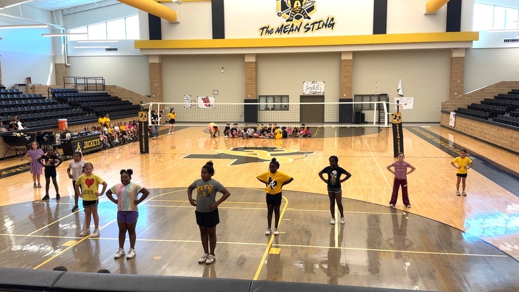 little girls cheerleading