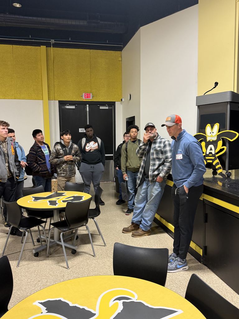 Luke McCown with AHS Scholars