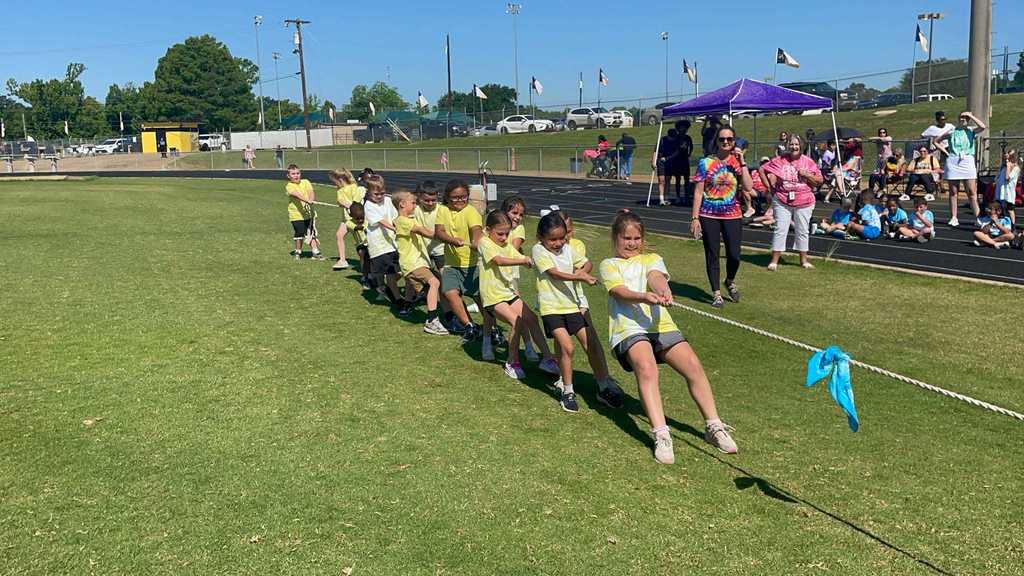 tug of war