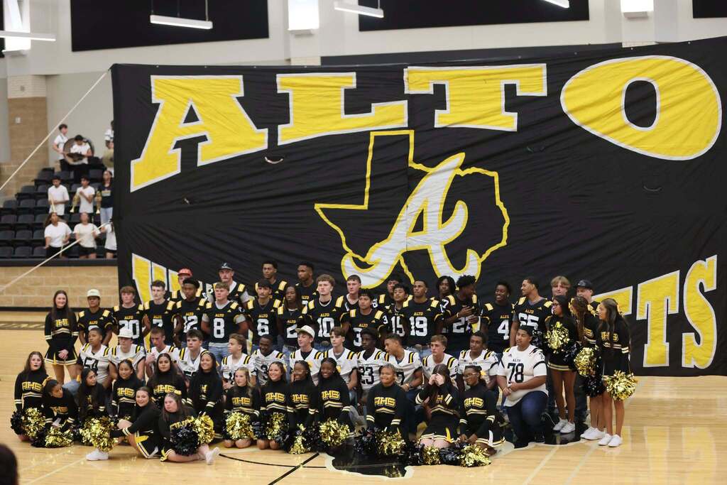 Meet the JacketsMeet the Jackets