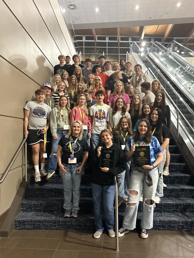 Alton Senior Beta Club at state convention in Branson