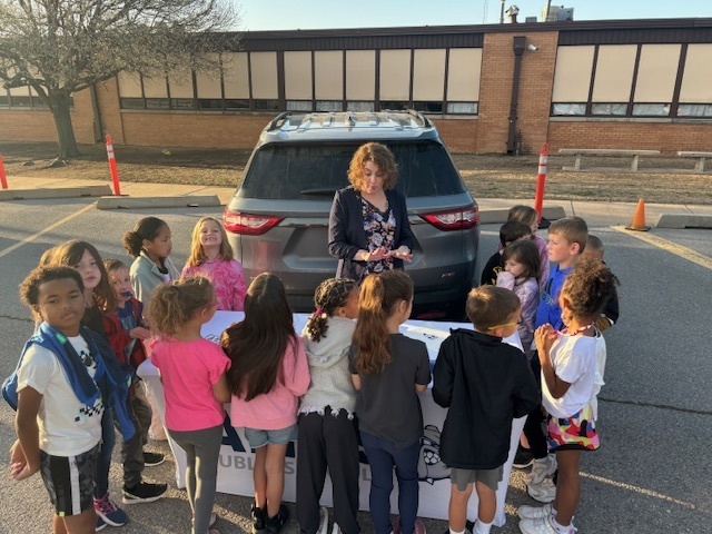 Career on Wheels - Amanda Davis APS