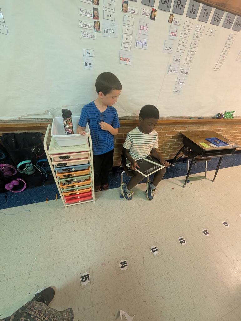 Mrs. Hormann and Mrs. O's class.