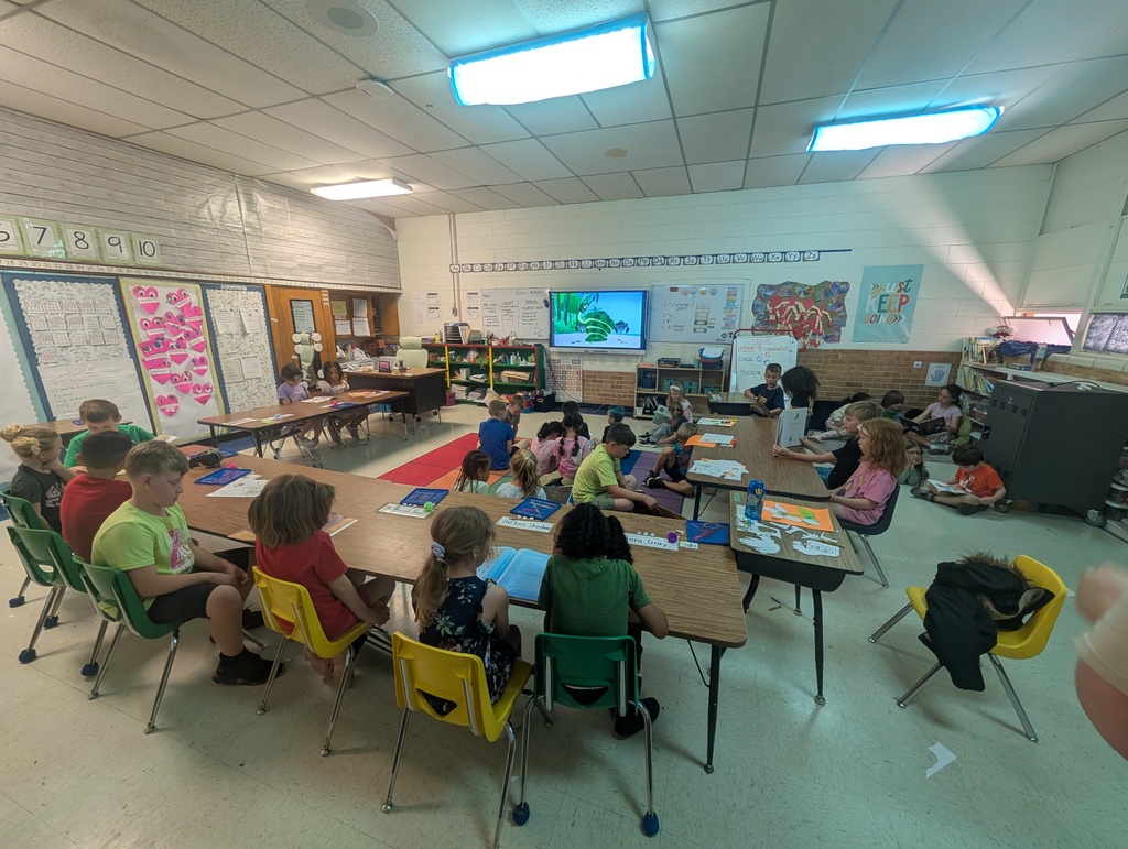 Mrs. Hormann and Mrs. O's class.