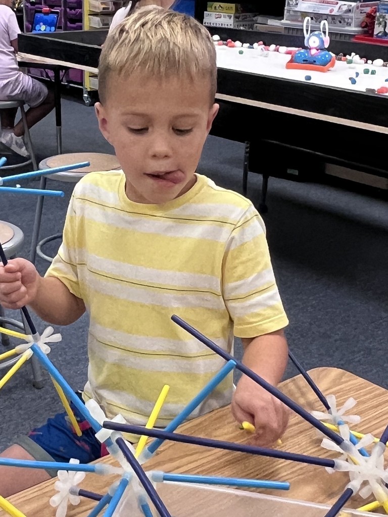 students in STEM lab