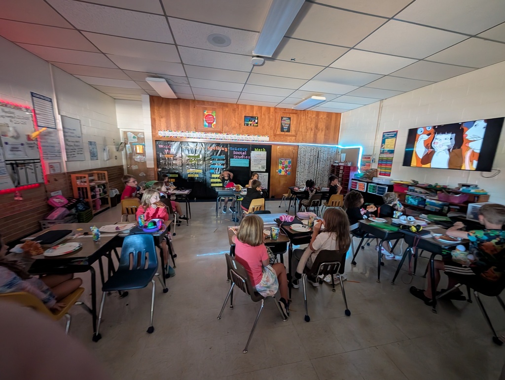 students having a pizza party