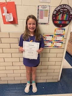 Jordyn from with her certificate.
