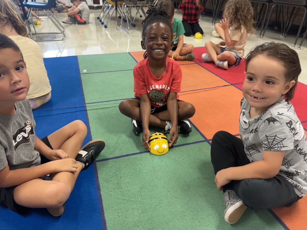 students doing STEAM