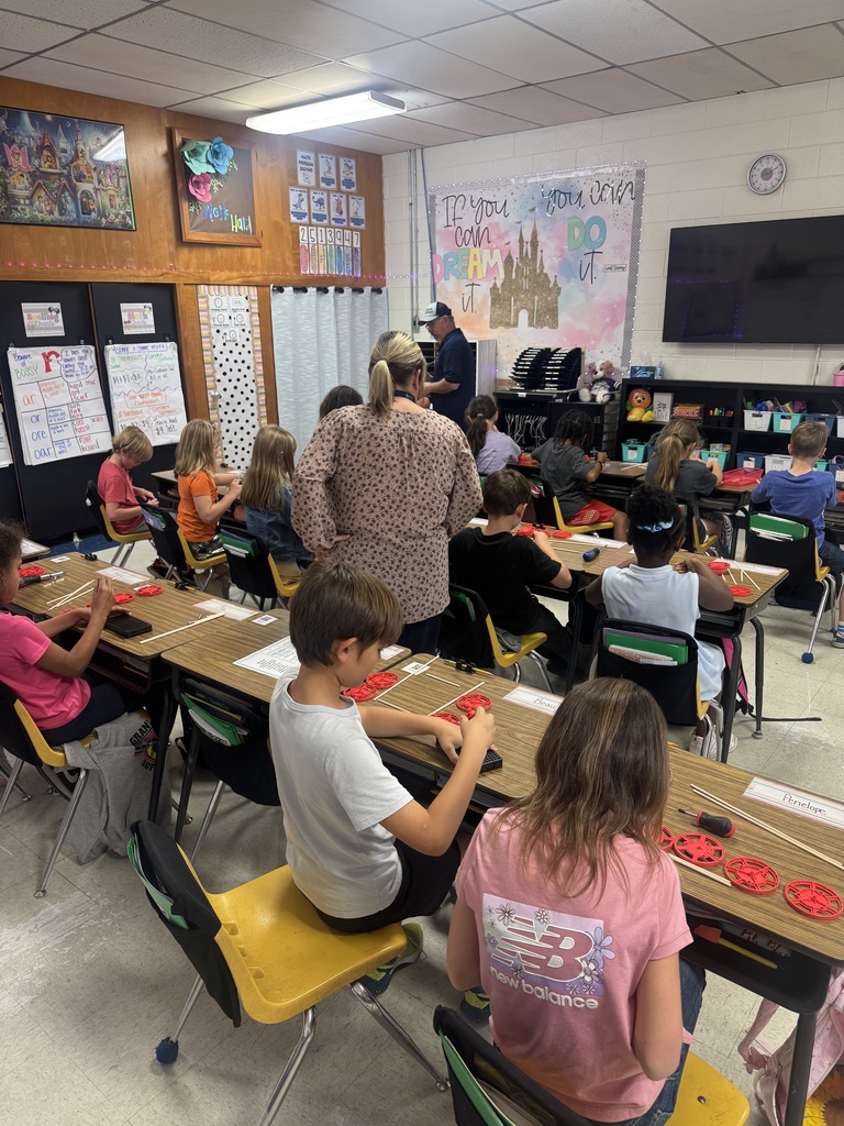 Students making sail boats