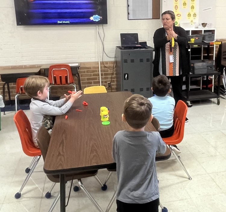 students doing STEAM