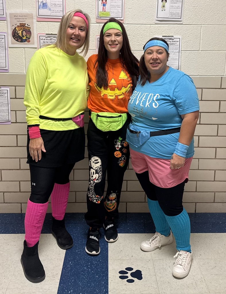 3rd grade teachers dressed in neon